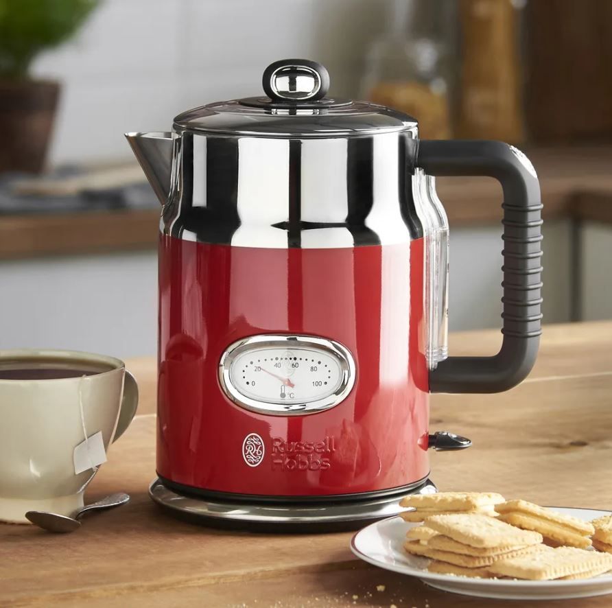 Электрический чайник RUSSELL HOBBS 21670-70 Retro Ribbon Red — купить в  Калининграде по выгодной цене | UIMA