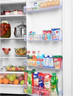 Холодильник INDESIT DFE 4200 W