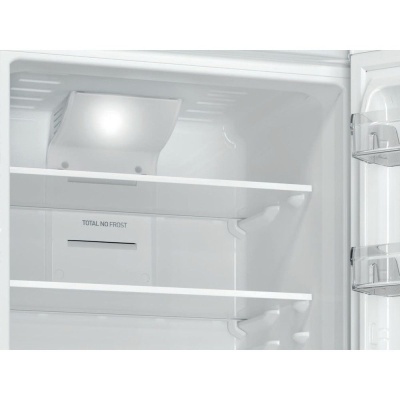 Холодильник Indesit DFN 18