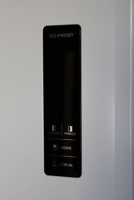 Холодильник LERAN SBS 300 W NF