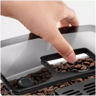 Кофемашина DeLonghi ECAM 22.110.W