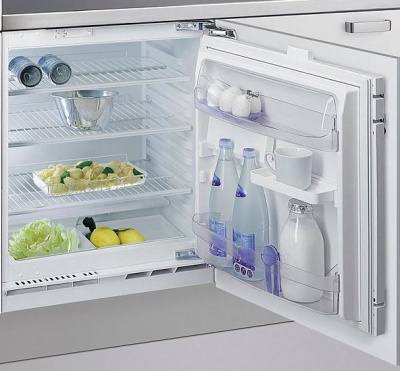 Холодильник встраиваемый Whirlpool ARG 585