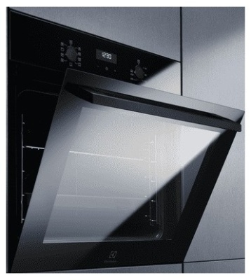 Духовой шкаф электрический Electrolux OCF 5E50Z