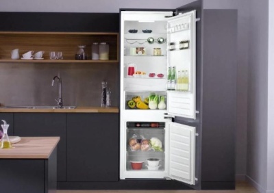 Холодильник встраиваемый Hotpoint-Ariston BCB 7525 AA