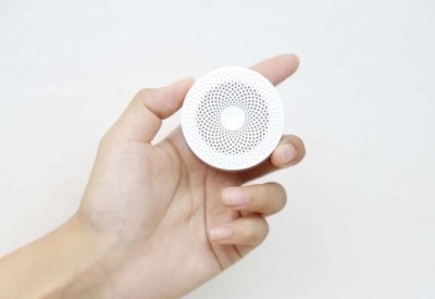 Портативная колонка Xiaomi Mi Compact Bluetooth Speaker 2